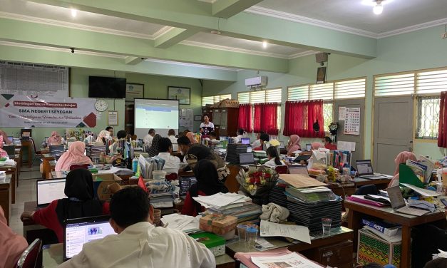 Bimbingan Teknis Komunitas Belajar  SMA Negeri 1 Seyegan  #Day 1