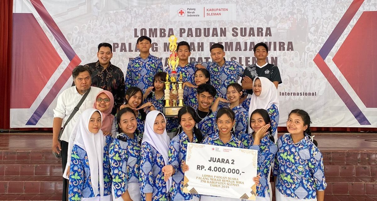 Tim Paduan Suara Meraih Juara 2 Tingkat SMA yang Digelar PMI Sleman