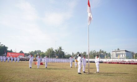 Upacara Bendera HUT RI Ke-79 Kapanewon Seyegan di Lapangan Bola SMAN 1 Seyegan