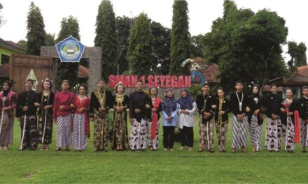 Mengakar Kuat, Menjulang Tinggi: Mengapa Budaya Ngajeni Fondasi Pendidikan Berkualitas di DIY