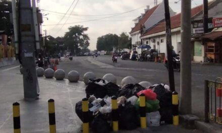 Yogyakarta Berjibaku dengan Gunungan Sampah