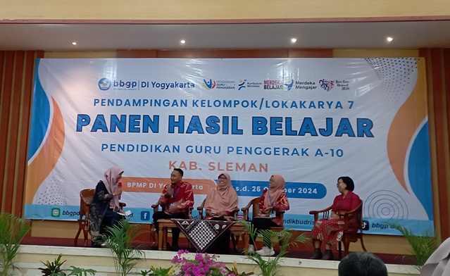 Pendidikan Guru Penggerak dalam Kurikulum Era Digital: Membentuk Agen Transformasi Pendidikan