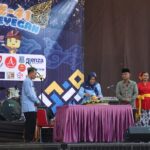 SMAN 1 Seyegan Potong Tumpeng Rayakan HUT ke-41