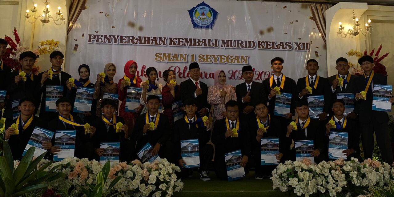 SMAN 1 Seyegan Gelar Acara Haru Penyerahan Kembali Siswa Kelas XII kepada Orang Tua/Wali