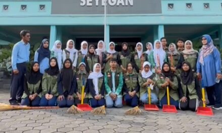 SMAN 1 Seyegan dan Green Club Bergerak Nyata: Wujudkan Lingkungan Bersih untuk Masyarakat dan Tempat Ibadah