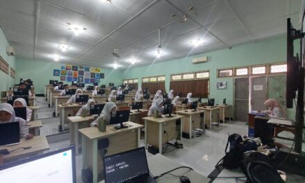 SMAN 1 Seyegan Students Compete in OSNK 2025 from School’s ICT Lab