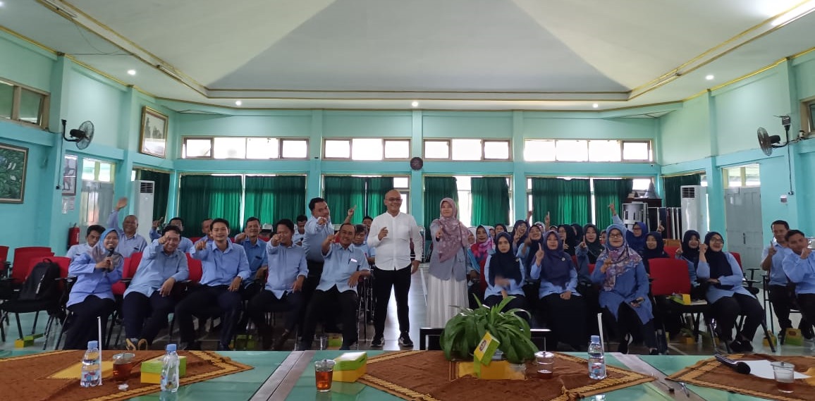 Pembelajaran Mendalam dan Sosiologi: Menjelajahi Persimpangan yang Revolusioner