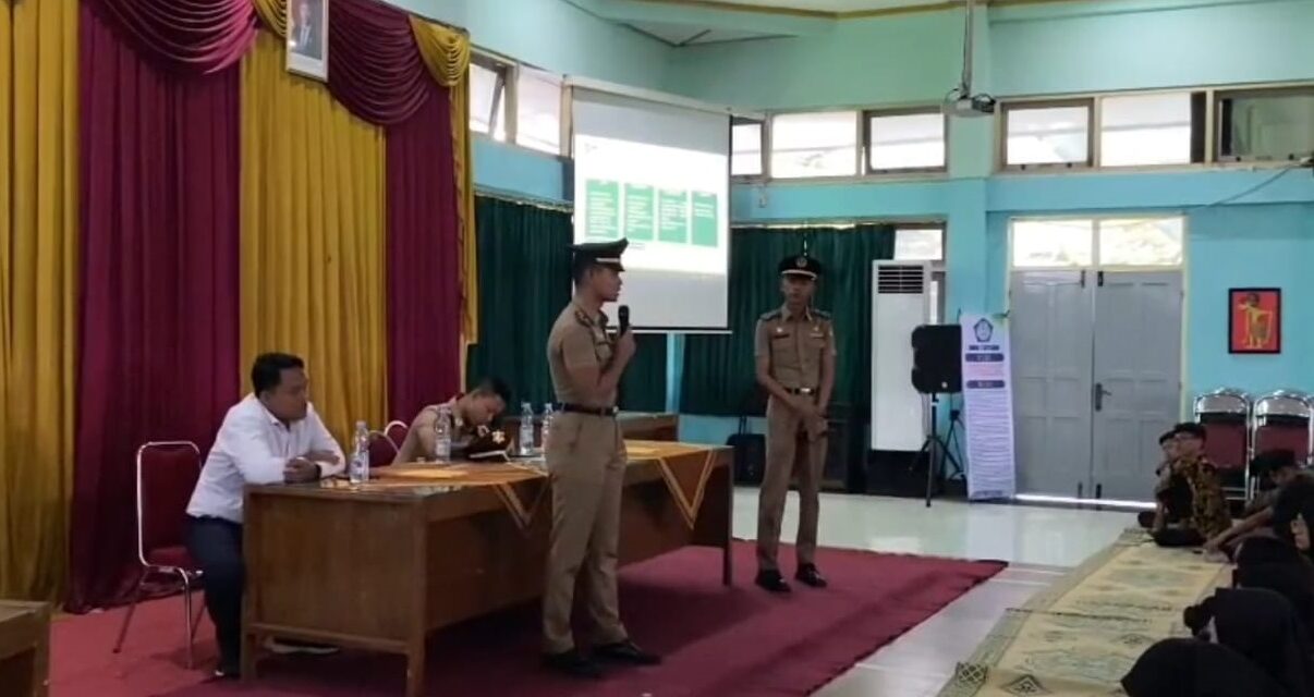 Apa Itu Sekolah Kedinasan?