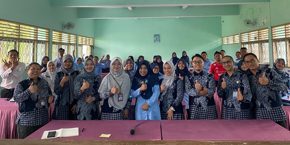 Workshop Peningkatan Kompetensi Pendidik melalui Manajemen Kelas Bersama UNY