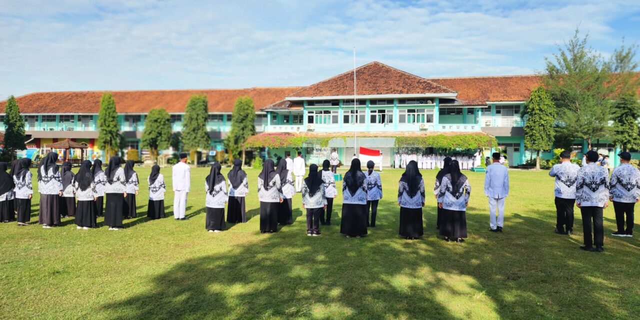 🧑‍🏫 SMAN 1 Seyegan Gelar Upacara Peringatan Hari Guru Nasional dan HUT PGRI ke-80