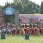🎭 Harmoni Gerak dan Budaya Nusantara: Siswa Kelas XII SMAN 1 Seyegan Gelar Ujian Praktik Pagelaran Tari Spektakuler
