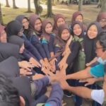 Jumat Bersih: Napas Hijau SMAN 1 Seyegan dalam Genggaman Kader Adiwiyata