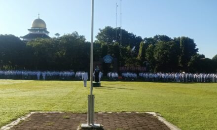SMAN 1 Seyegan Gelar Upacara Khidmat Peringati Hardiknas 2026