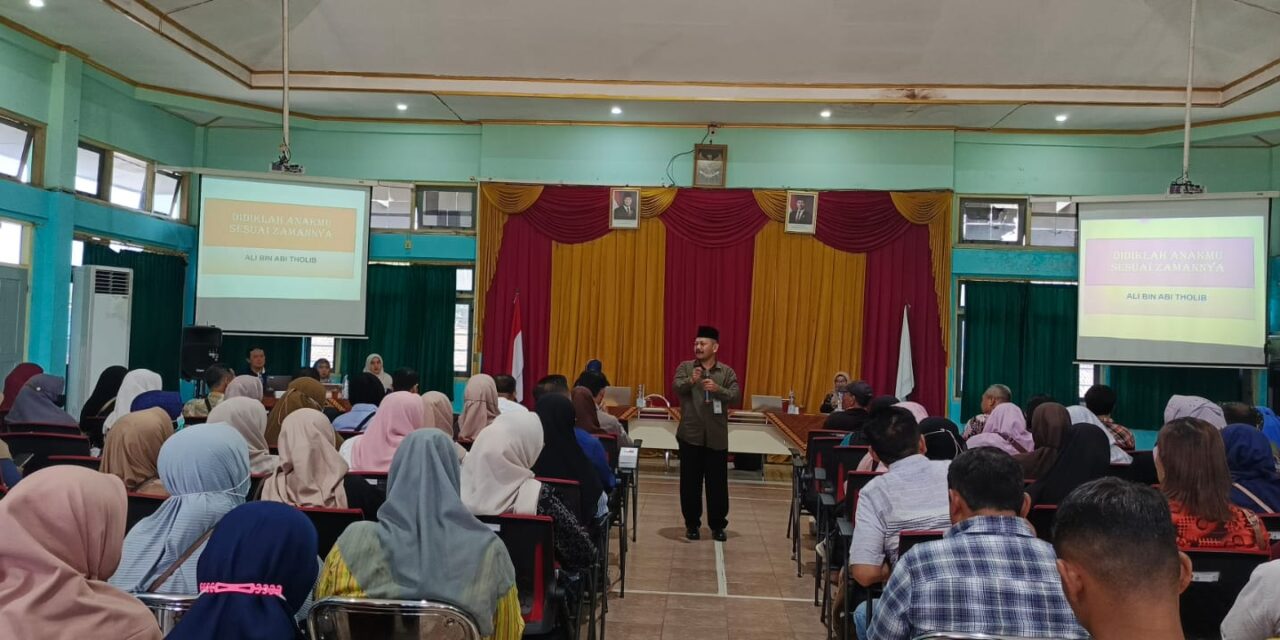 SMAN 1 Seyegan Gelar Pertemuan Orang Tua/Wali Murid Kelas X: Sinergi Program Sekolah dan Pembekalan Motivasi Bersama Pengawas Pembina