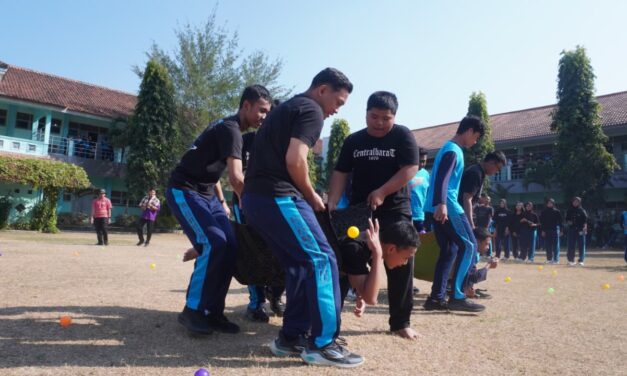 Semarak Kemerdekaan di SMAN 1 Seyegan: Mempererat Kebersamaan Seluruh Warga Sekolah
