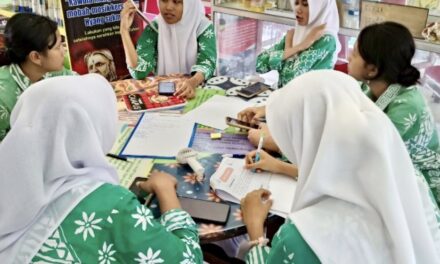 Mengapa Mencatat Itu Penting? Rahasia Memperkuat Ingatan dan Mengatur Pikiran