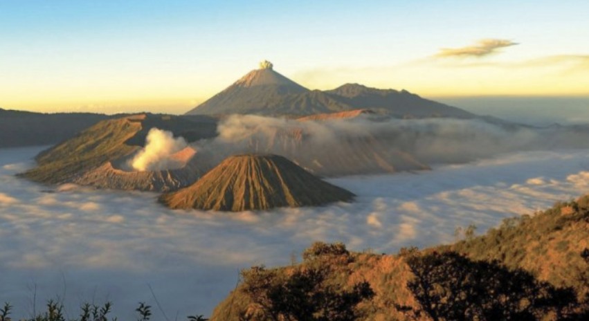 Menjaga Keseimbangan Bumi: Memahami Fungsi Penting Gunung bagi Kehidupan