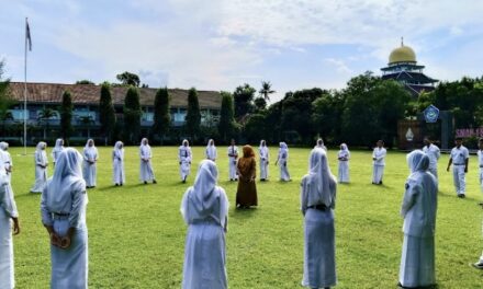 Mengenal Joyful Learning: Strategi Belajar Menyenangkan yang Bikin Siswa Ketagihan
